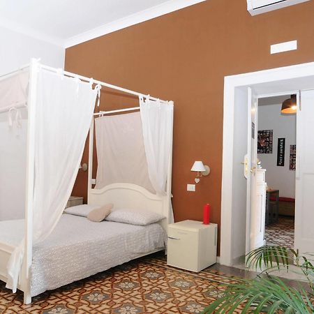 Bed and Breakfast Napul'Art Nápoles Exterior foto